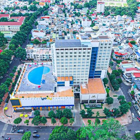 Elephants Hotel Buôn Ma Thuột Zewnętrze zdjęcie