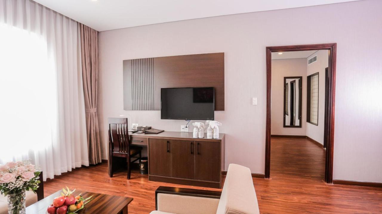 Elephants Hotel Buôn Ma Thuột Zewnętrze zdjęcie