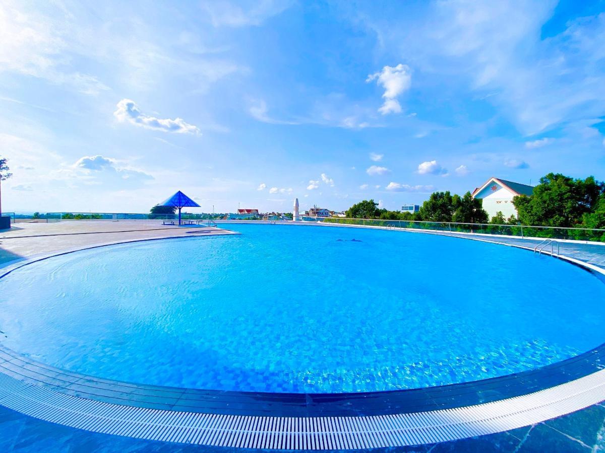 Elephants Hotel Buôn Ma Thuột Zewnętrze zdjęcie